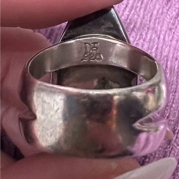 925 Sterling Silver And Turquoise Ring - Picture 2 of 2